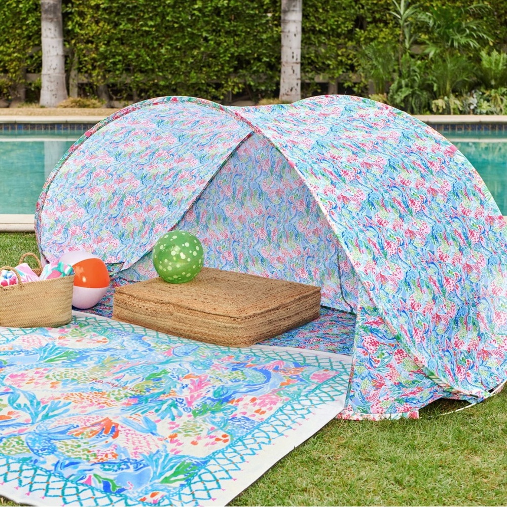 Lilly Pulitzer tent and matching towel